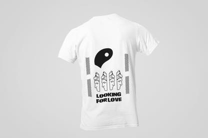CAMISETA LOOKING FOR LOVE